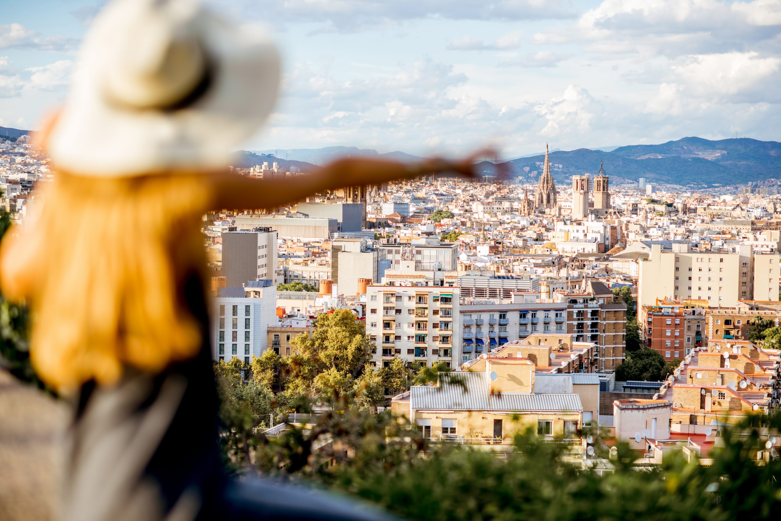 Tourist in Barcelona Tourist, der die Stadt Barcelona besichtigt