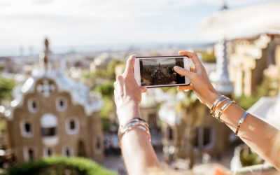 La nueva tendencia de viajar entre los españoles en 2026: del destino a la experiencia